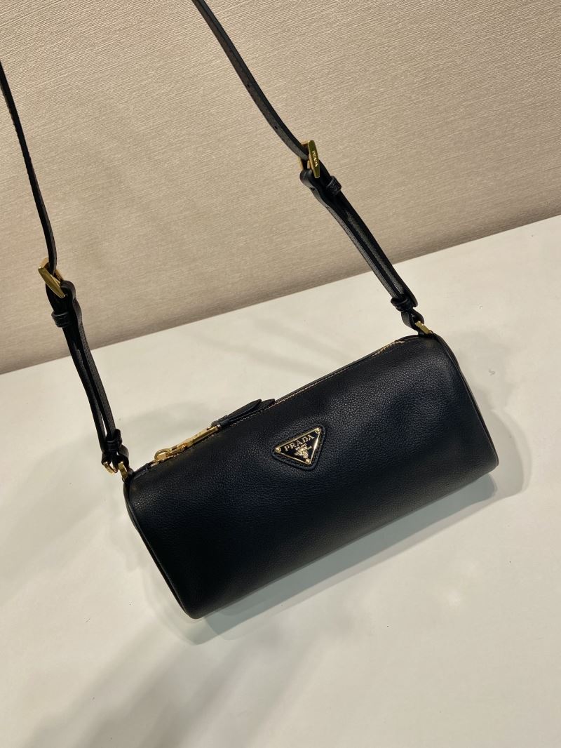 Pra*a hobo bags